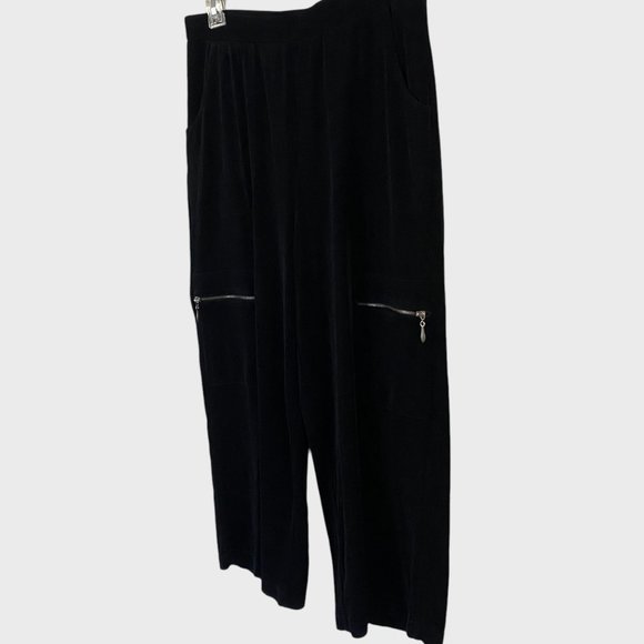Chico's Travelers Comfort Fit Wide-Leg Black Zipper Pocket Pants Women's Size 2 - Picture 2 of 9